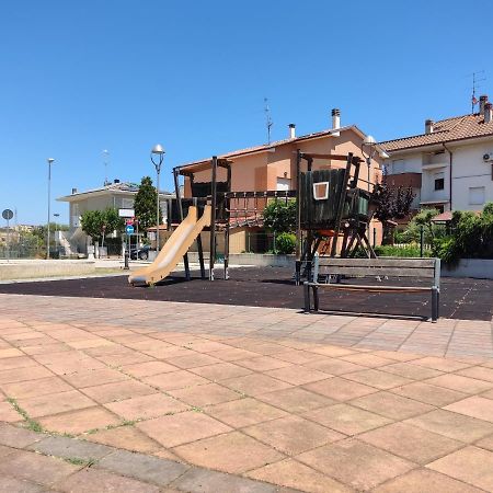 Lillananna Reload Apartment Porto Sant'Elpidio Bagian luar foto