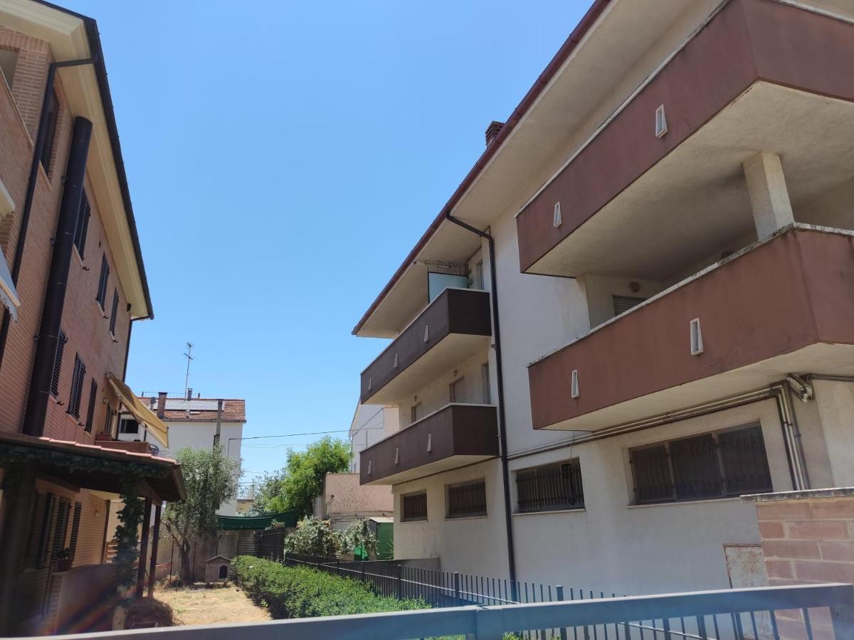Lillananna Reload Apartment Porto Sant'Elpidio Bagian luar foto